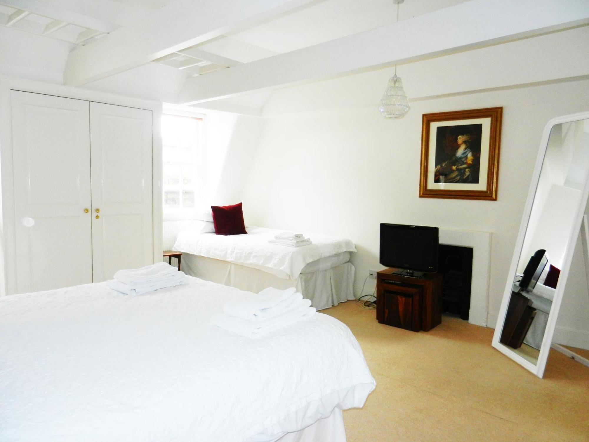 18 The Circus Apartment บาธ ภายนอก รูปภาพ