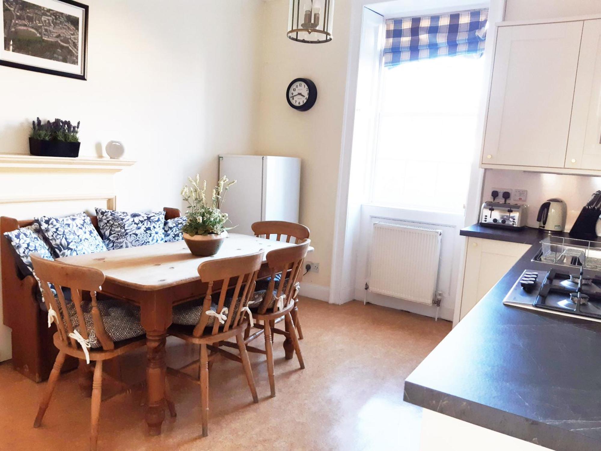 18 The Circus Apartment บาธ ภายนอก รูปภาพ